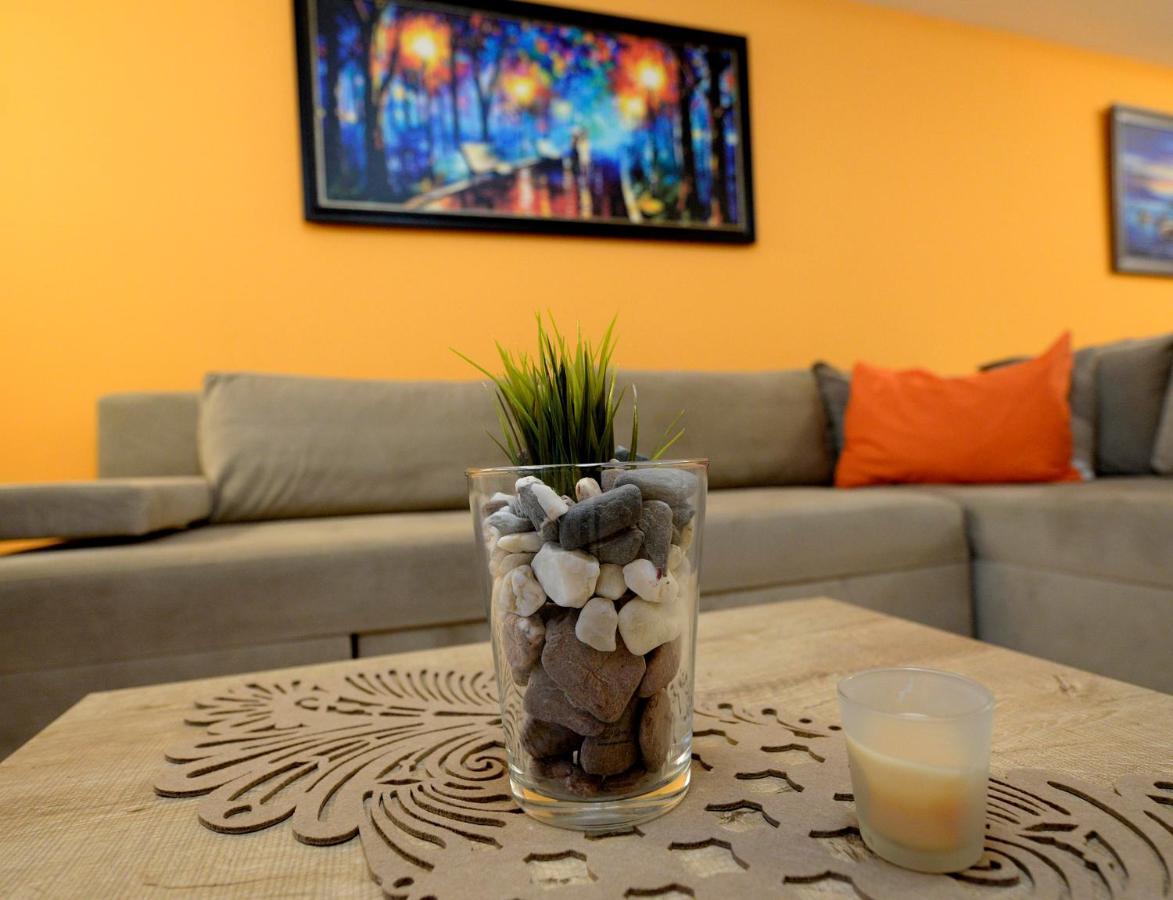 Diva Capitol Luxury Apartment Skopje Luaran gambar