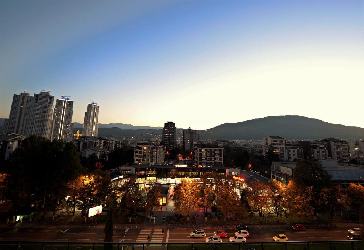 Diva Capitol Luxury Apartment Skopje Luaran gambar
