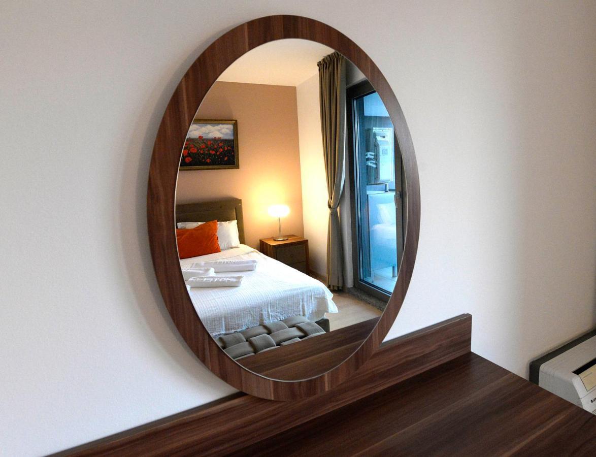 Diva Capitol Luxury Apartment Skopje Luaran gambar